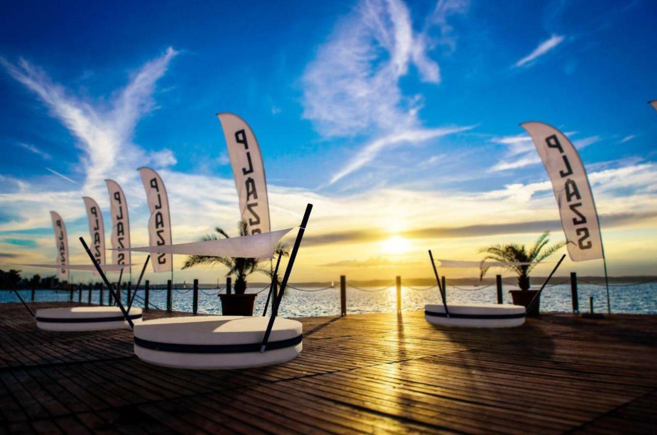 Riviera Wellness Apartman 希欧福克 外观 照片